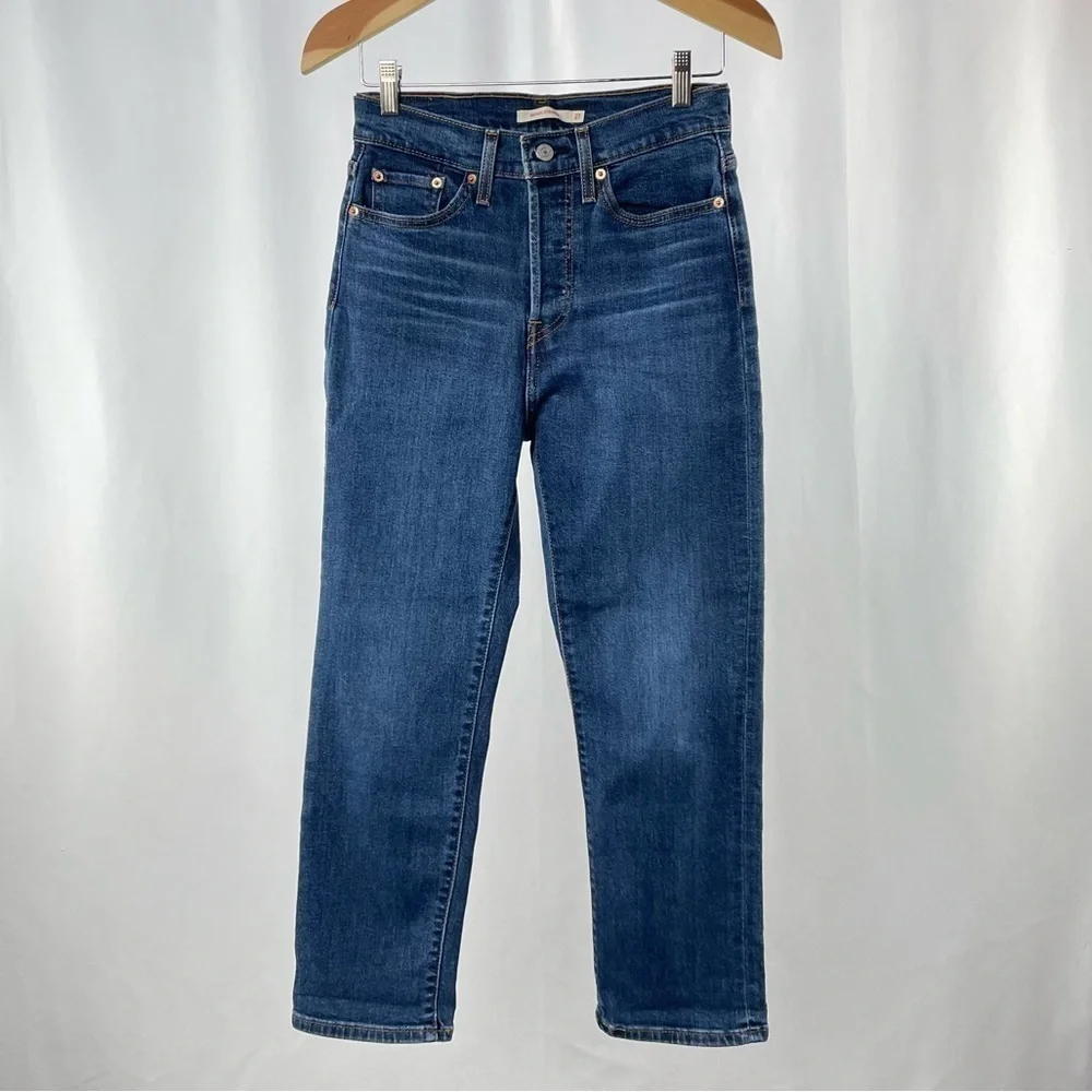 Levi’s Wedgie Straight Fit Jeans in Charleston‎ Outlasted - Dark Wash Size 27